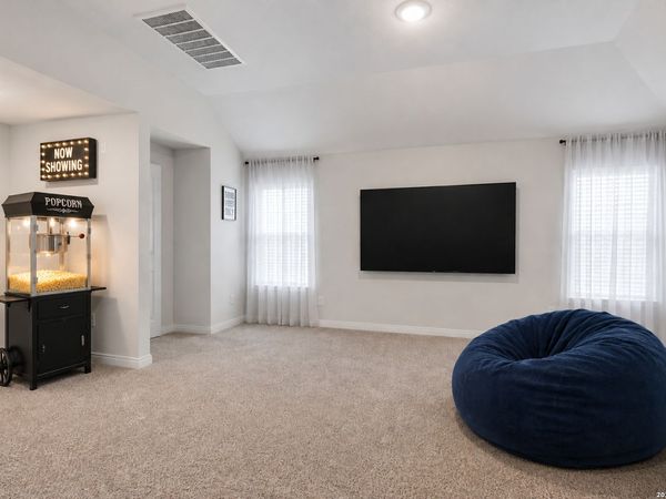827 Laurel Run, San Antonio, TX 78219