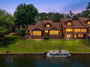 1 MARINA PT , Unit B1, Palmyra, VA 22963