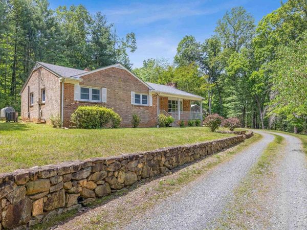 5662 LAUREL RIDGE RD , Ruckersville, VA 22968