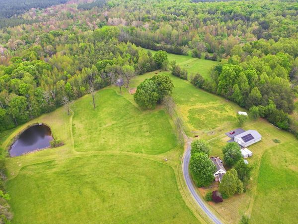 334 PUMP RD, New Canton, VA 23123