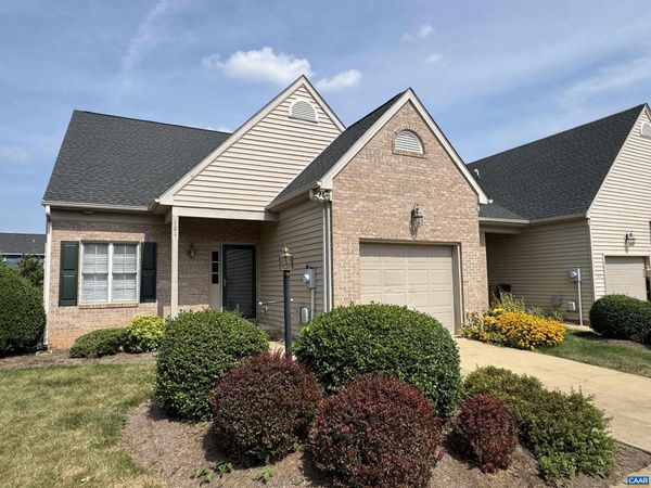 121 BRYANT DR , Waynesboro, VA 22980
