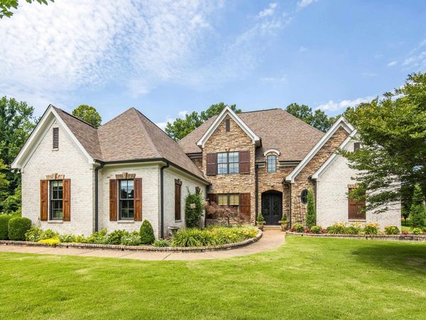 230 REGENT DR, Arlington, TN 38002