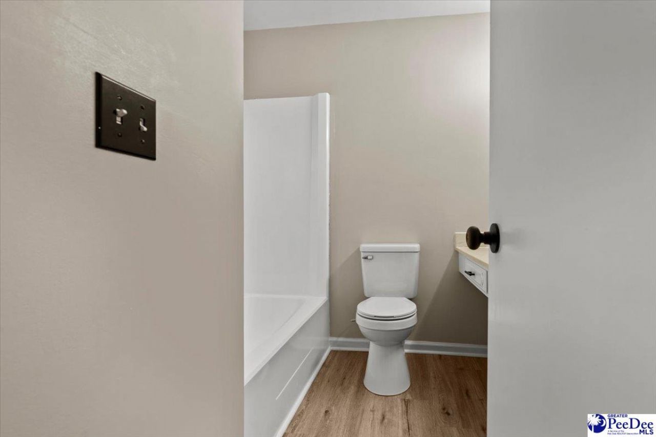 700 S Cashua Apt 10b Photo 33