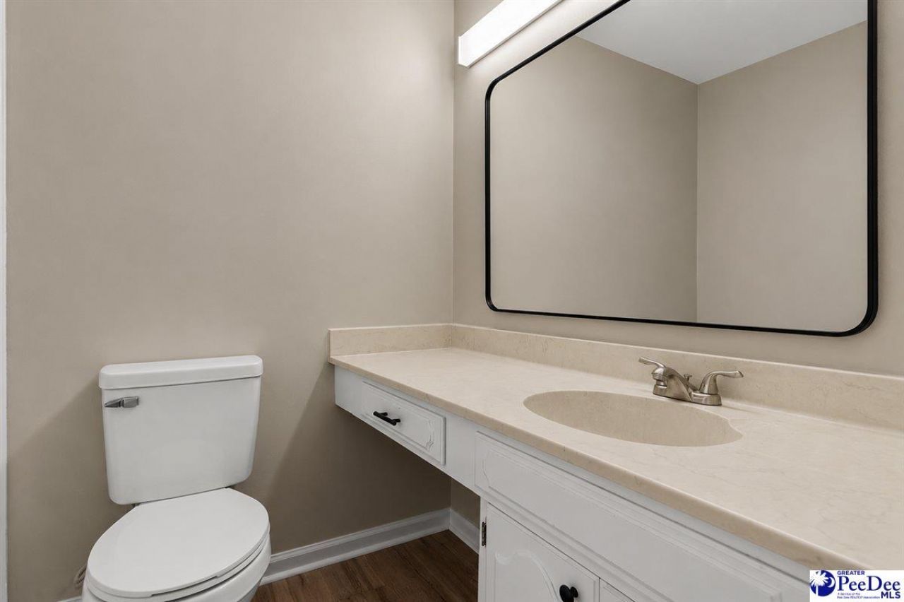 700 S Cashua Apt 10b Photo 34