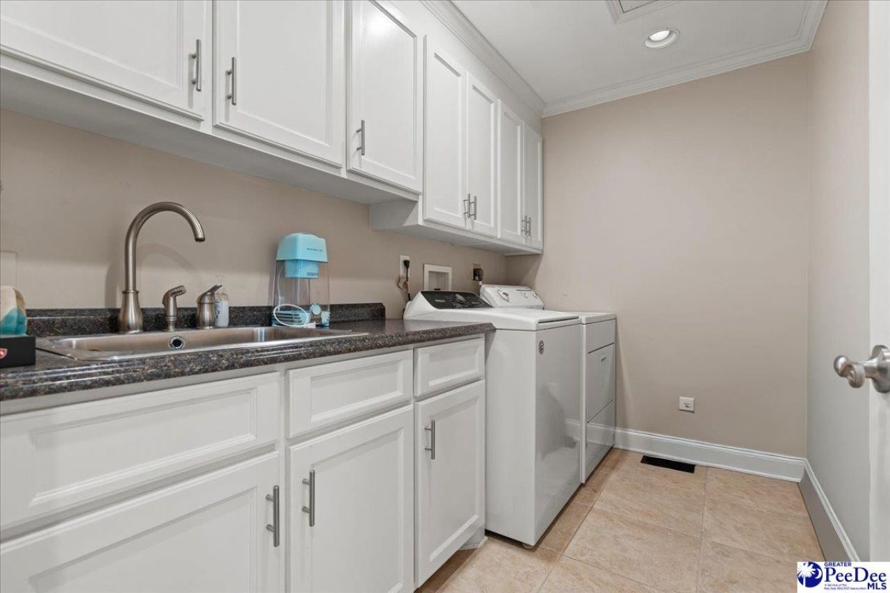 1407 Palmetto Dr Photo 23