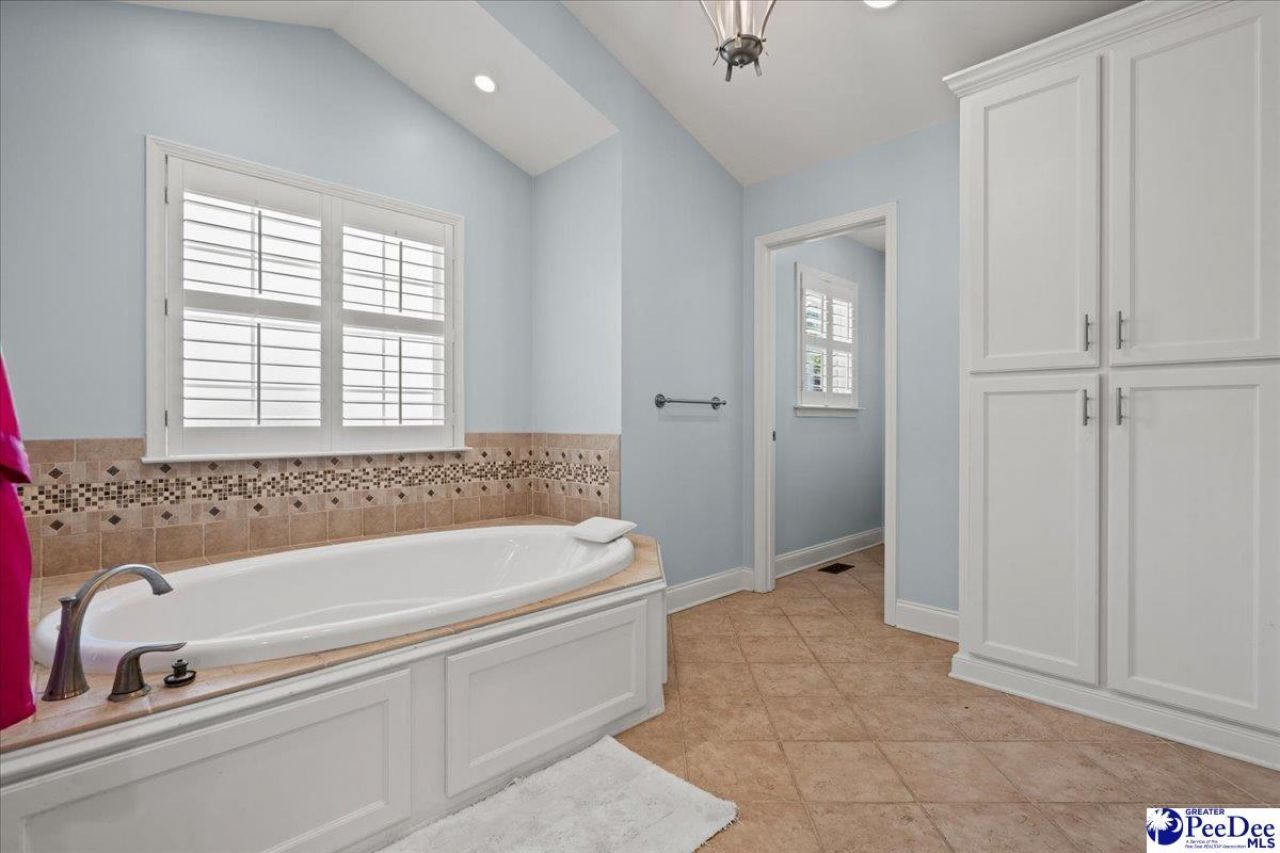 1407 Palmetto Dr Photo 32