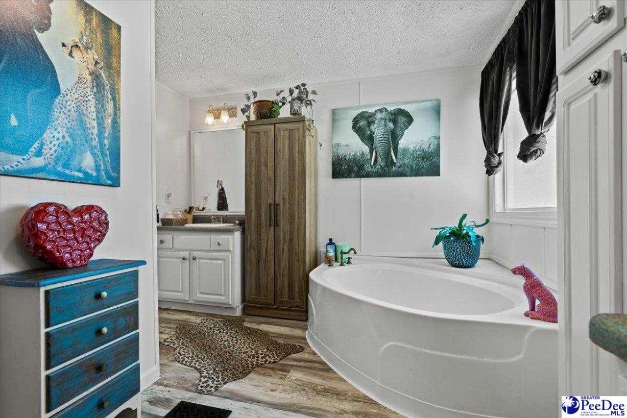 1664 Winding Pond Road Photo 31