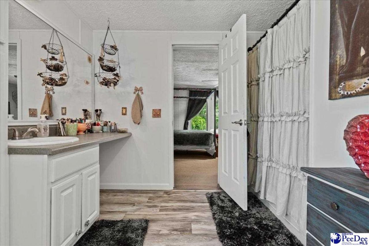 1664 Winding Pond Road Photo 33