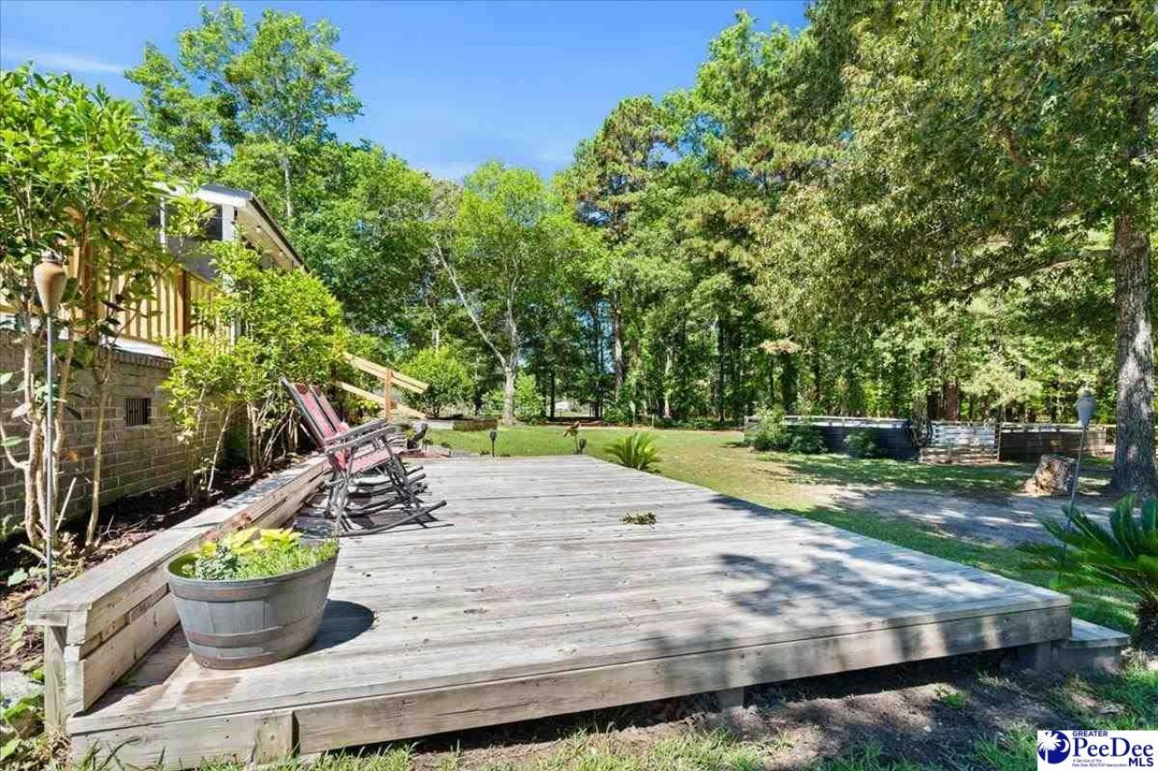 1664 Winding Pond Road Photo 38