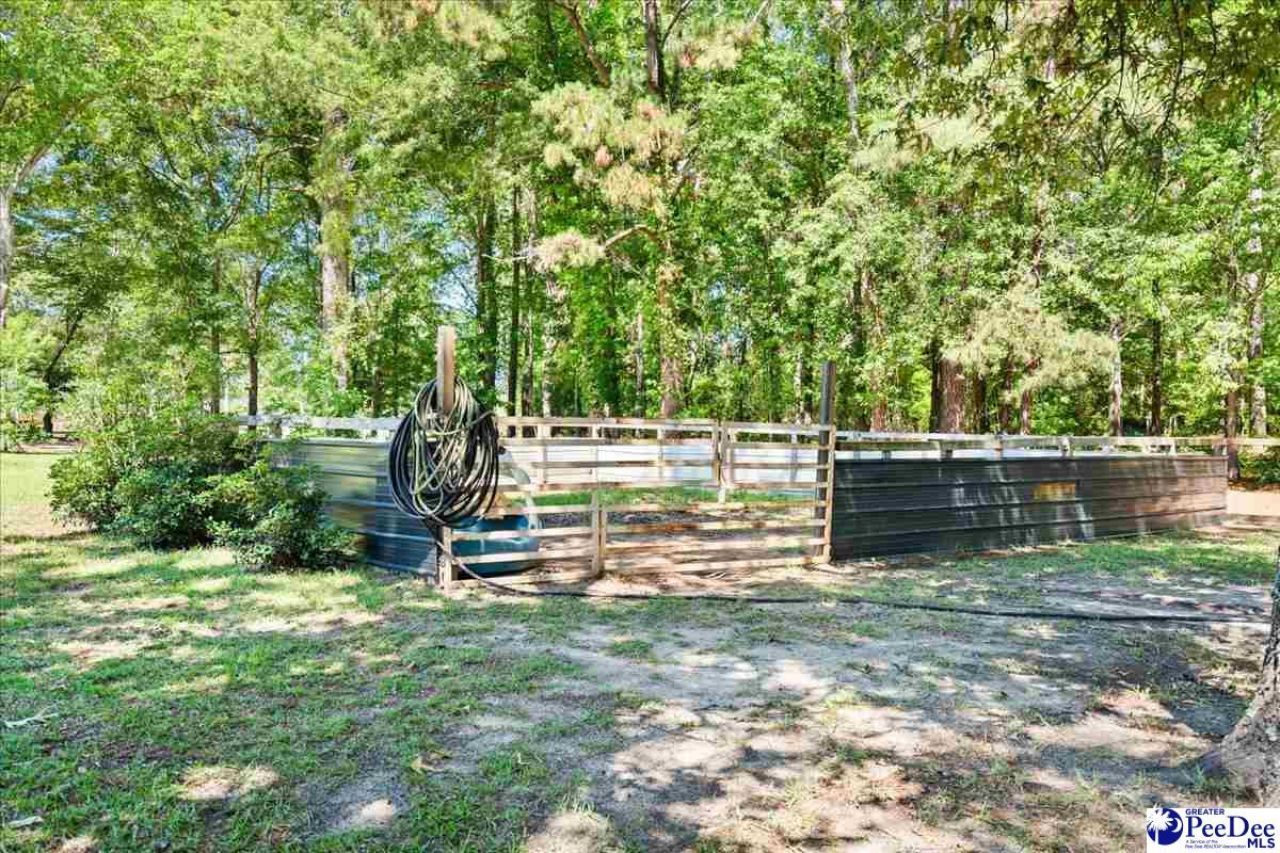 1664 Winding Pond Road Photo 41