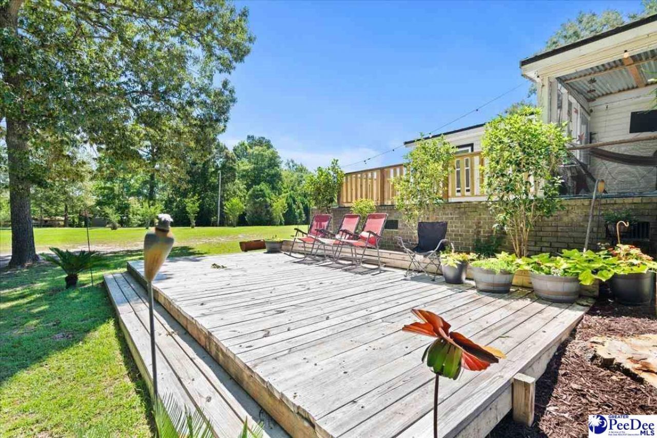 1664 Winding Pond Road Photo 43
