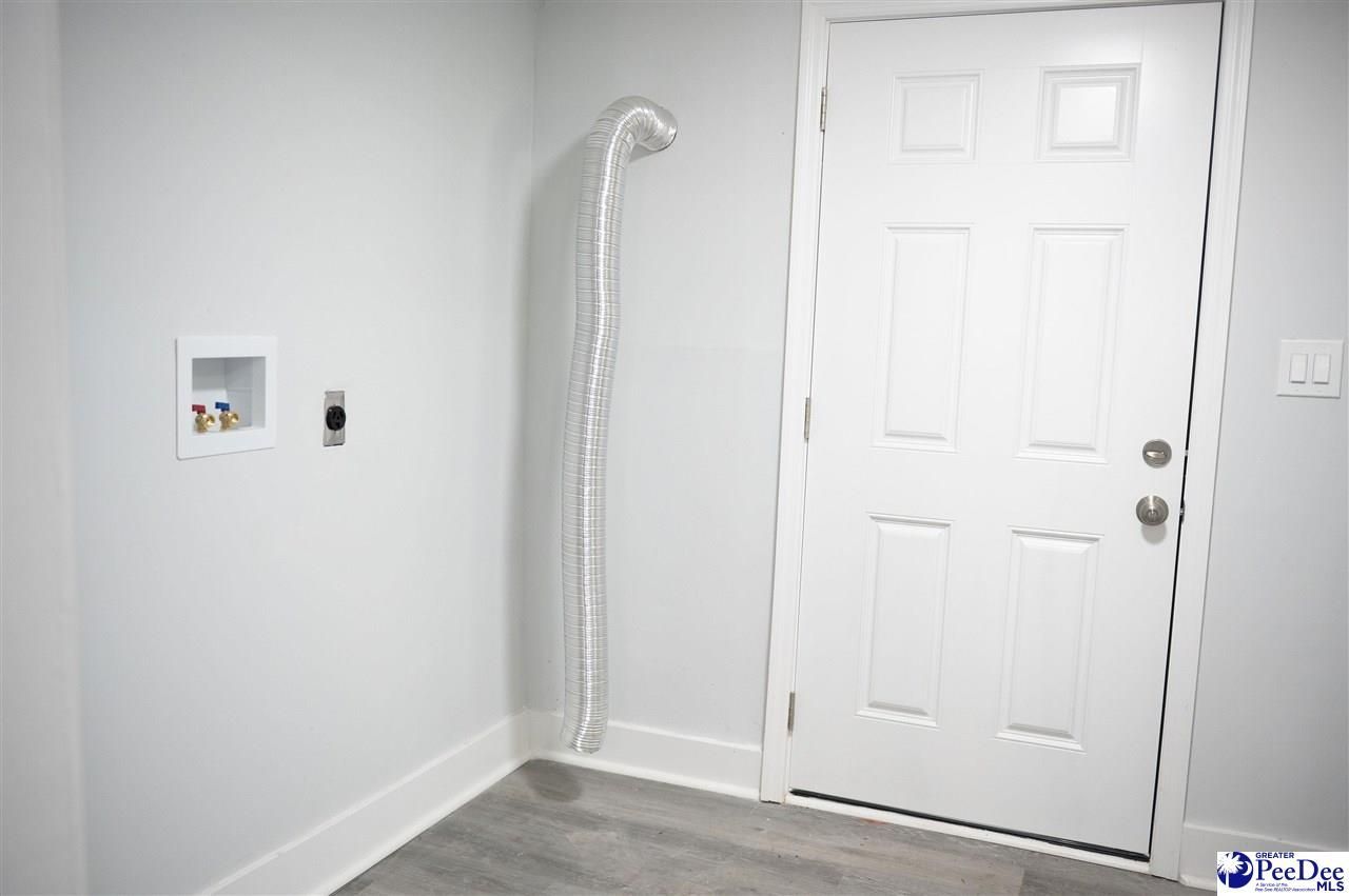 142 W Laurens Ave Photo 13