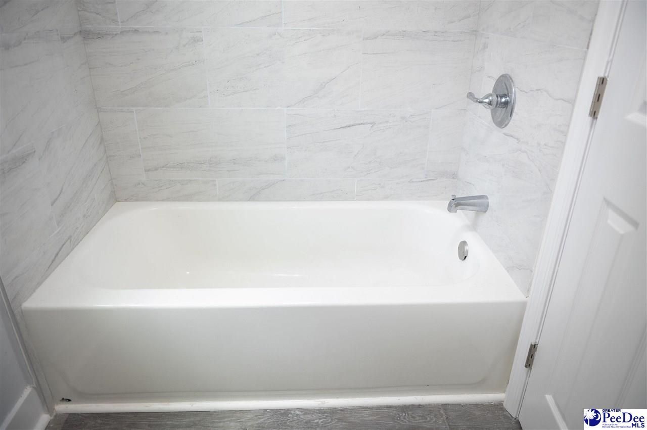 142 W Laurens Ave Photo 22