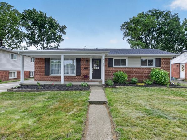1039 Gault Drive, Ypsilanti, MI 48198