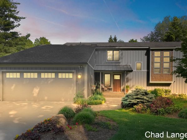 4079 65th Street, Holland, MI 49423