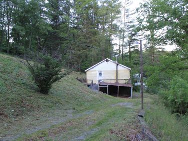 72 Greenbrier Street, Camden on Gauley, WV 26208