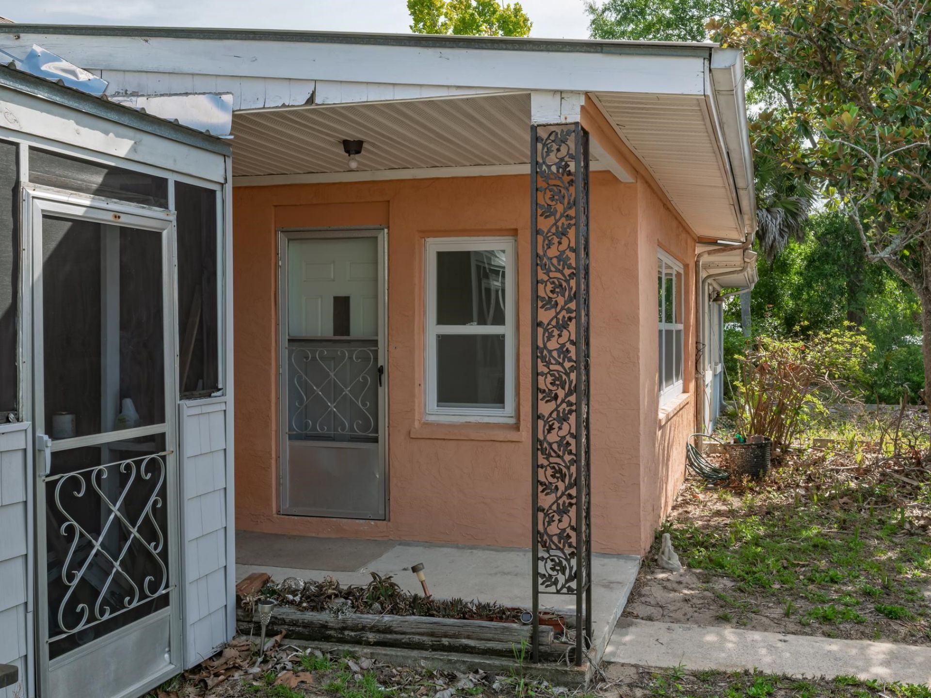40-4 Carlton Avenue , Lanark, FL 32323 Photo