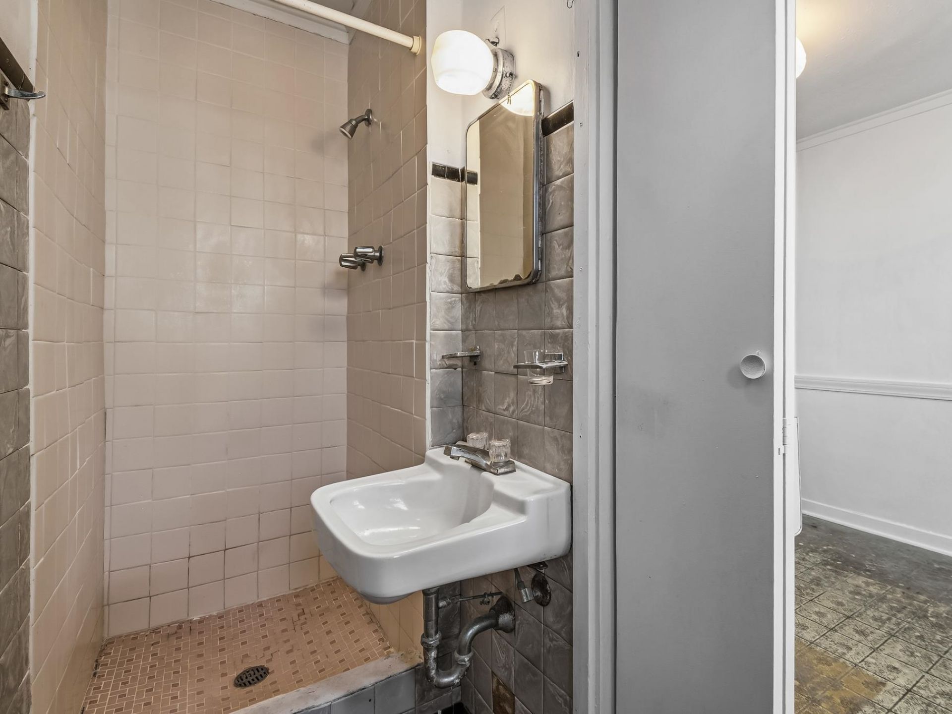 40-4 Carlton Avenue , Lanark, FL 32323 Photo