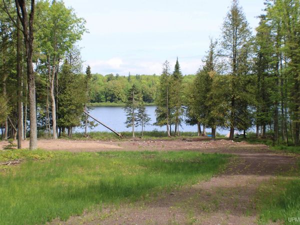 31960 Keweenaw Pass, Torch Lake Twp, MI 49945