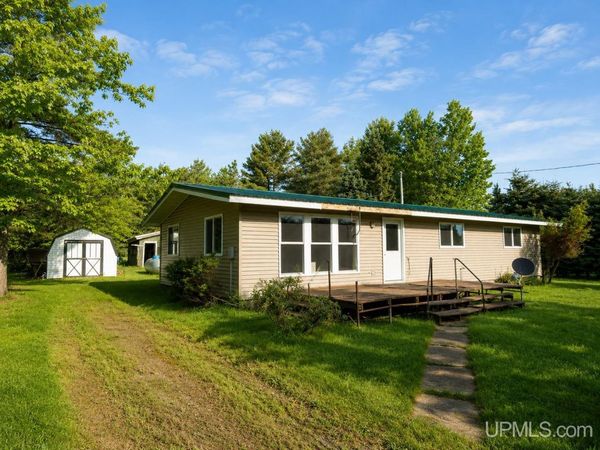 106 Hemlock Street, Interior Twp, MI 49967