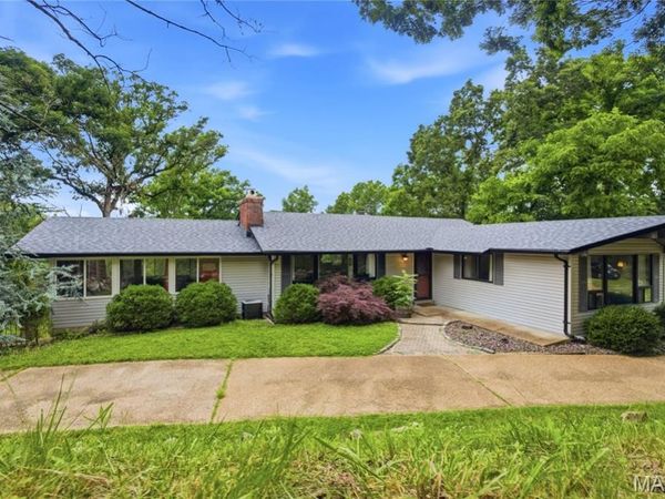 1221 Shepard Road , Wildwood, MO 63038
