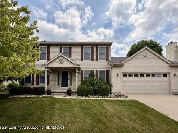12321 Sea Pines Drive, DeWitt, MI 48820