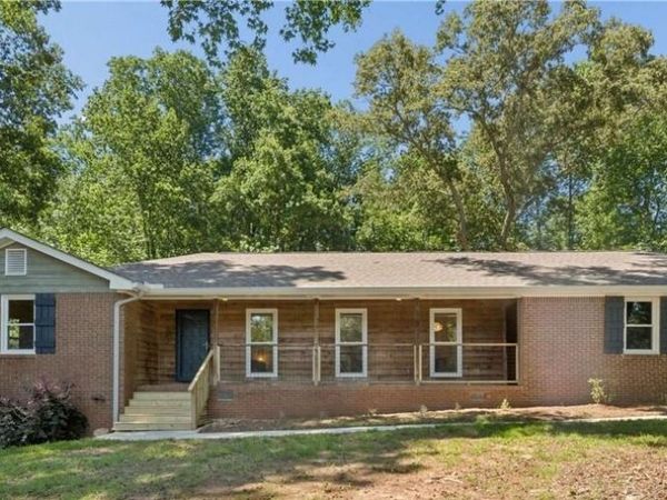 642 Sheppard Road, Stone Mountain, GA 30083