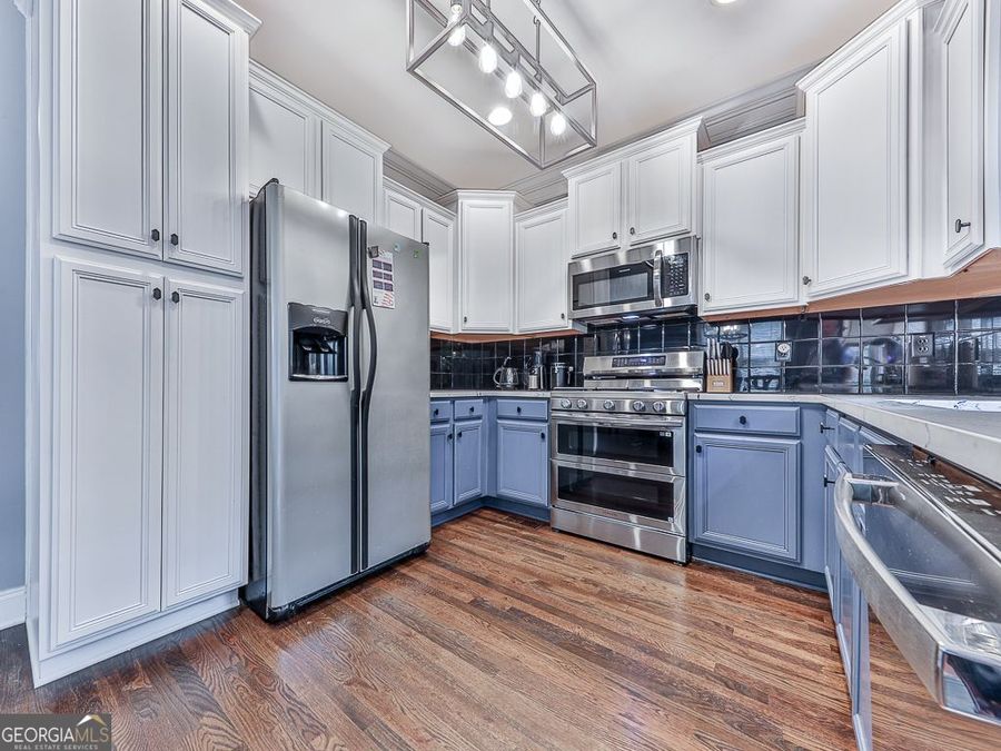 Property Image 8