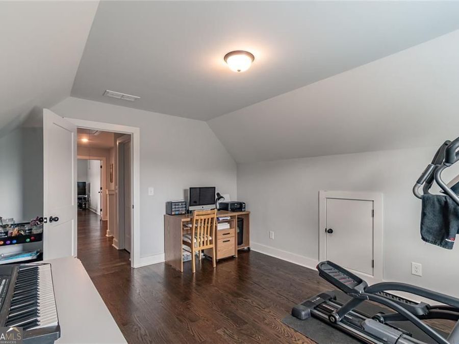 Property Image 43