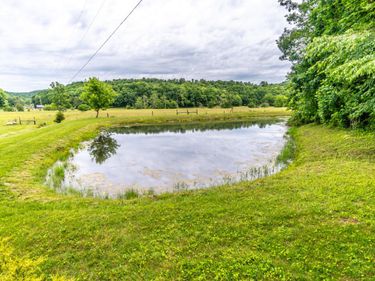 65 Proctor Place, Renfro Valley, KY 40473
