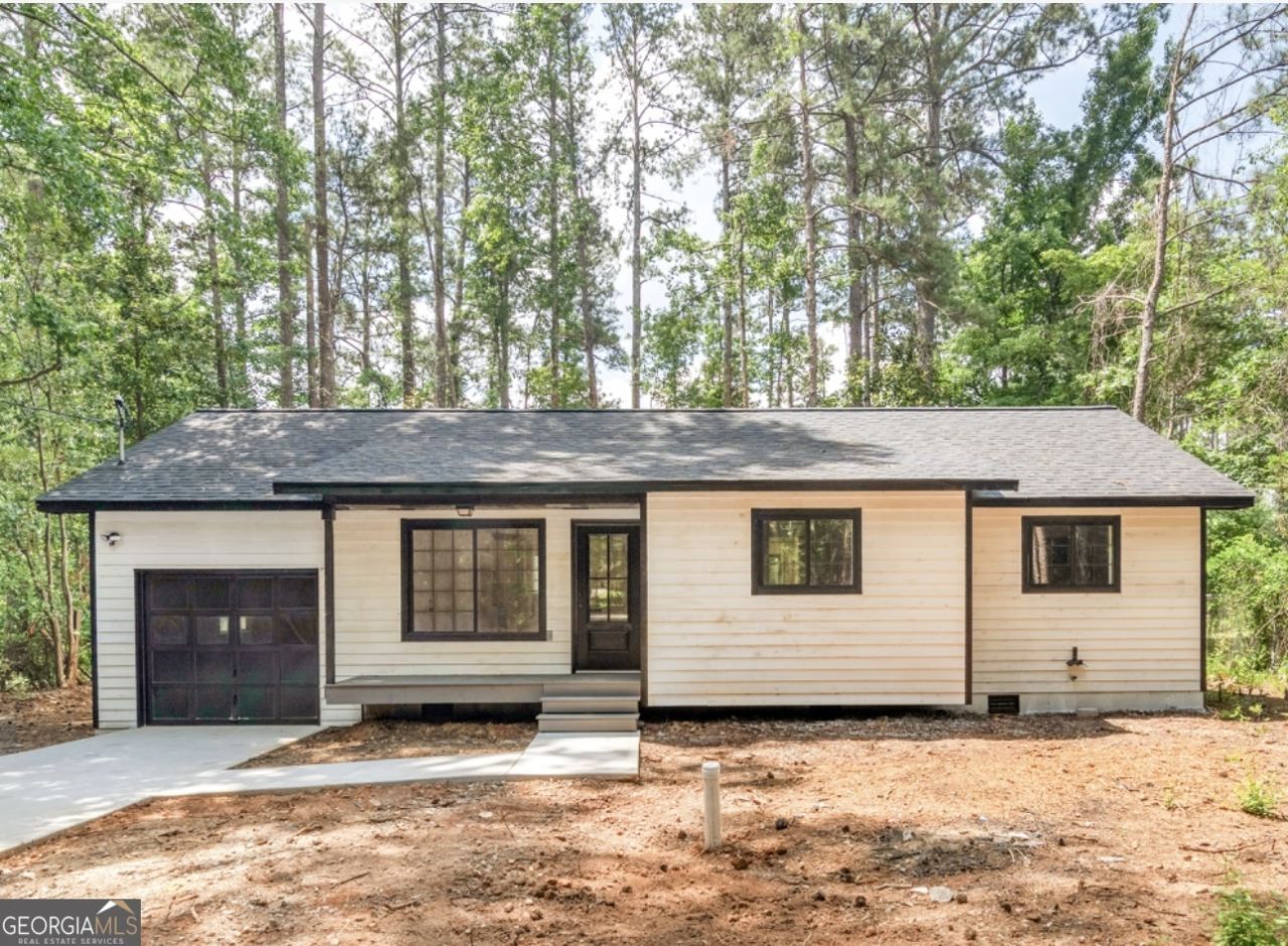 899 Virginia Court Se, Conyers, GA 30094 Main Photo
