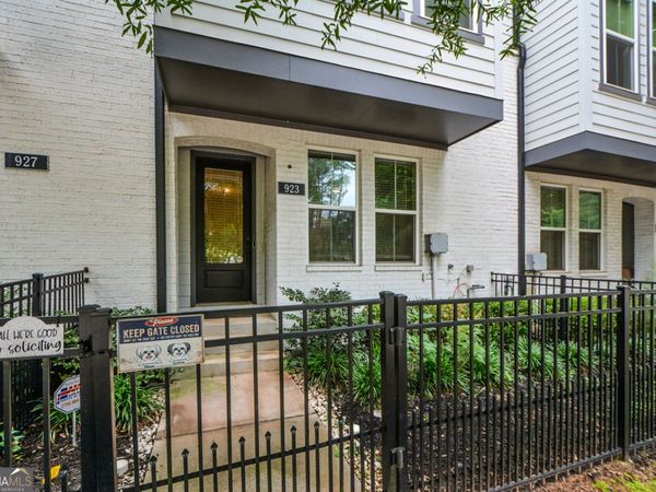 923 Katie Kerr Drive, Decatur, GA 30030