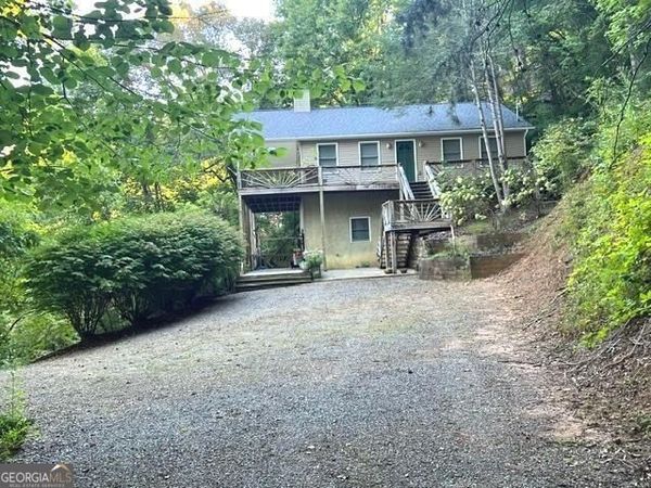 772 Big Oak Lane, Hiawassee, GA 30546