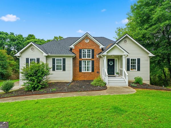 7002 Estates Court, Loganville, GA 30052
