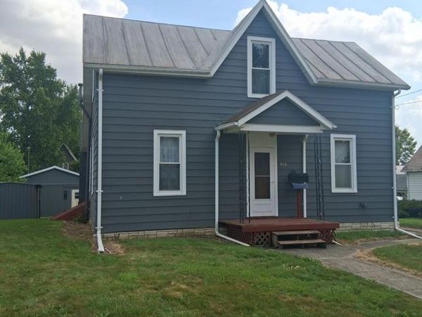 915 E Mansfield Street, Bucyrus, OH 44820
