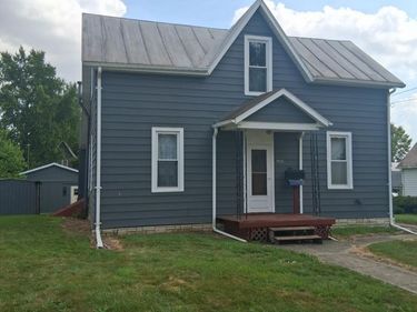915 E Mansfield Street, Bucyrus, OH 44820