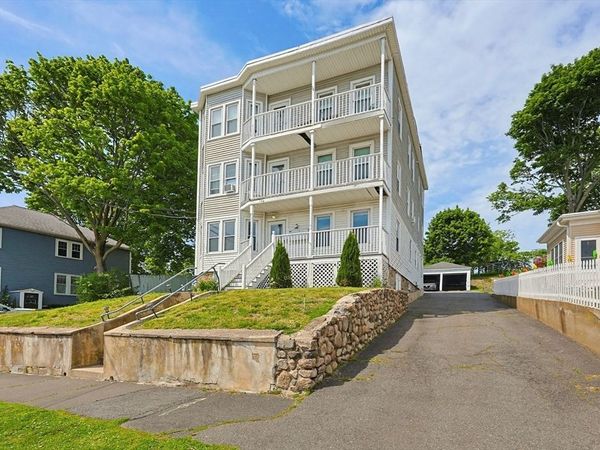 184 Ocean Ave W, Unit 1, Salem, MA 01970