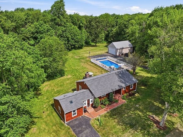 126 Putnam Hill Rd, Sutton, MA 01590