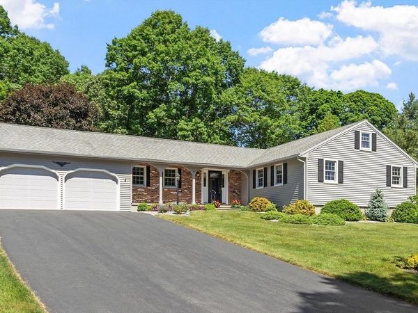 27 Cheryl Ann Dr, Rutland, MA 01543
