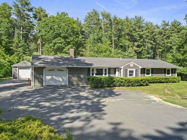 200 Pleasant St, Pembroke, MA 02359