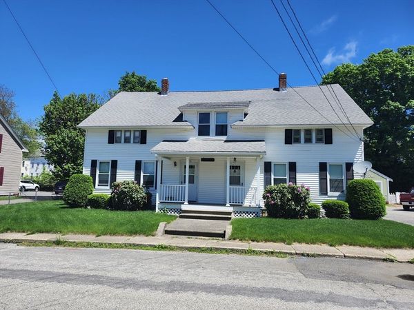 25-27 Elm Ln, Northbridge, MA 01588