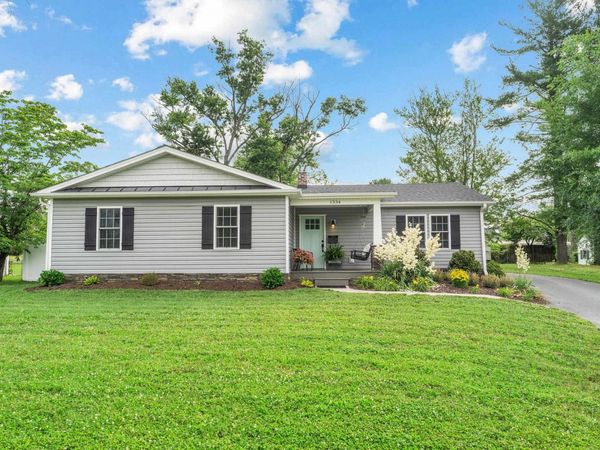 1334 KEESLING AVE, WAYNESBORO, VA 22980