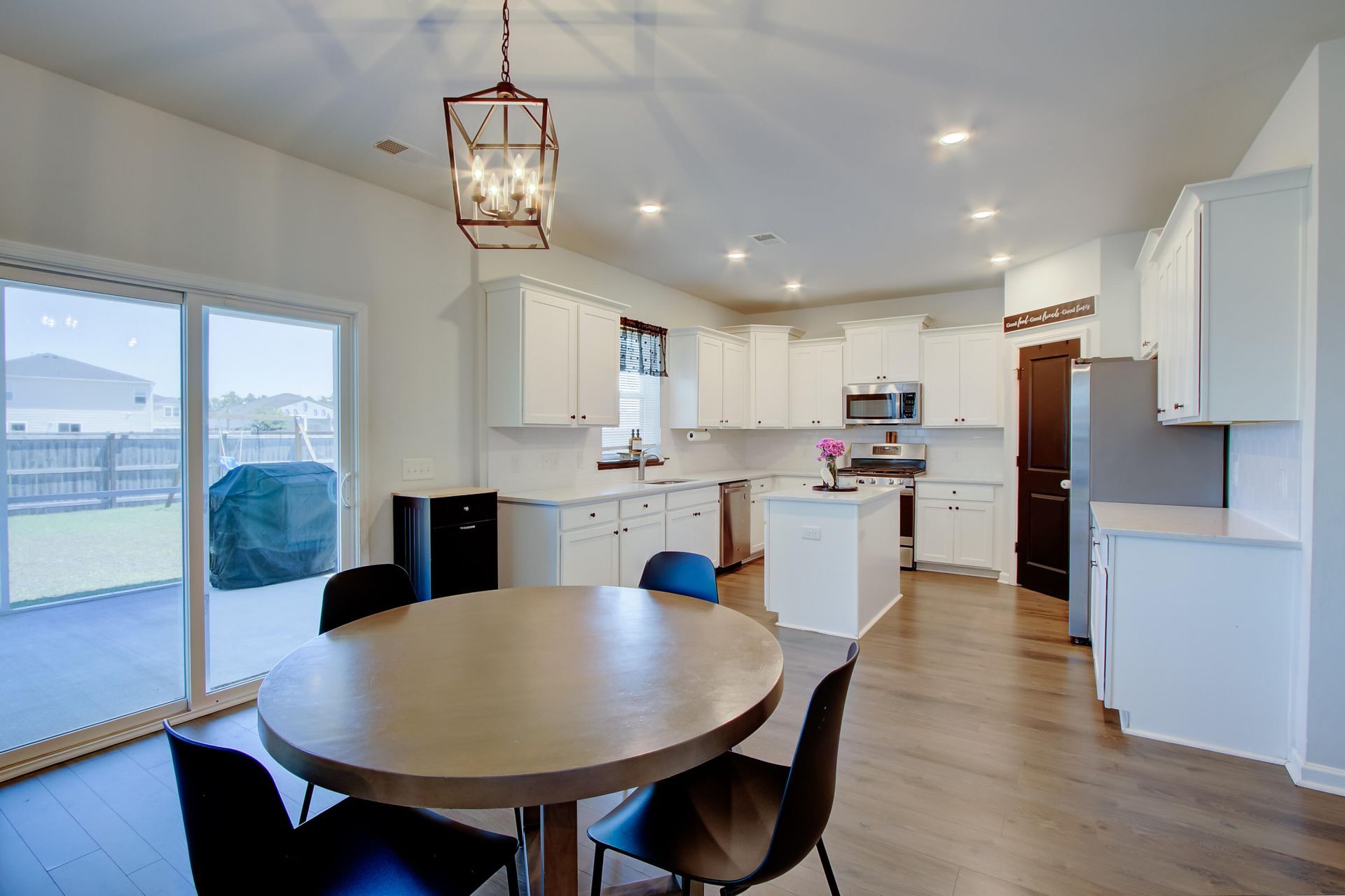 214 Honey Horn Drive Photo 15