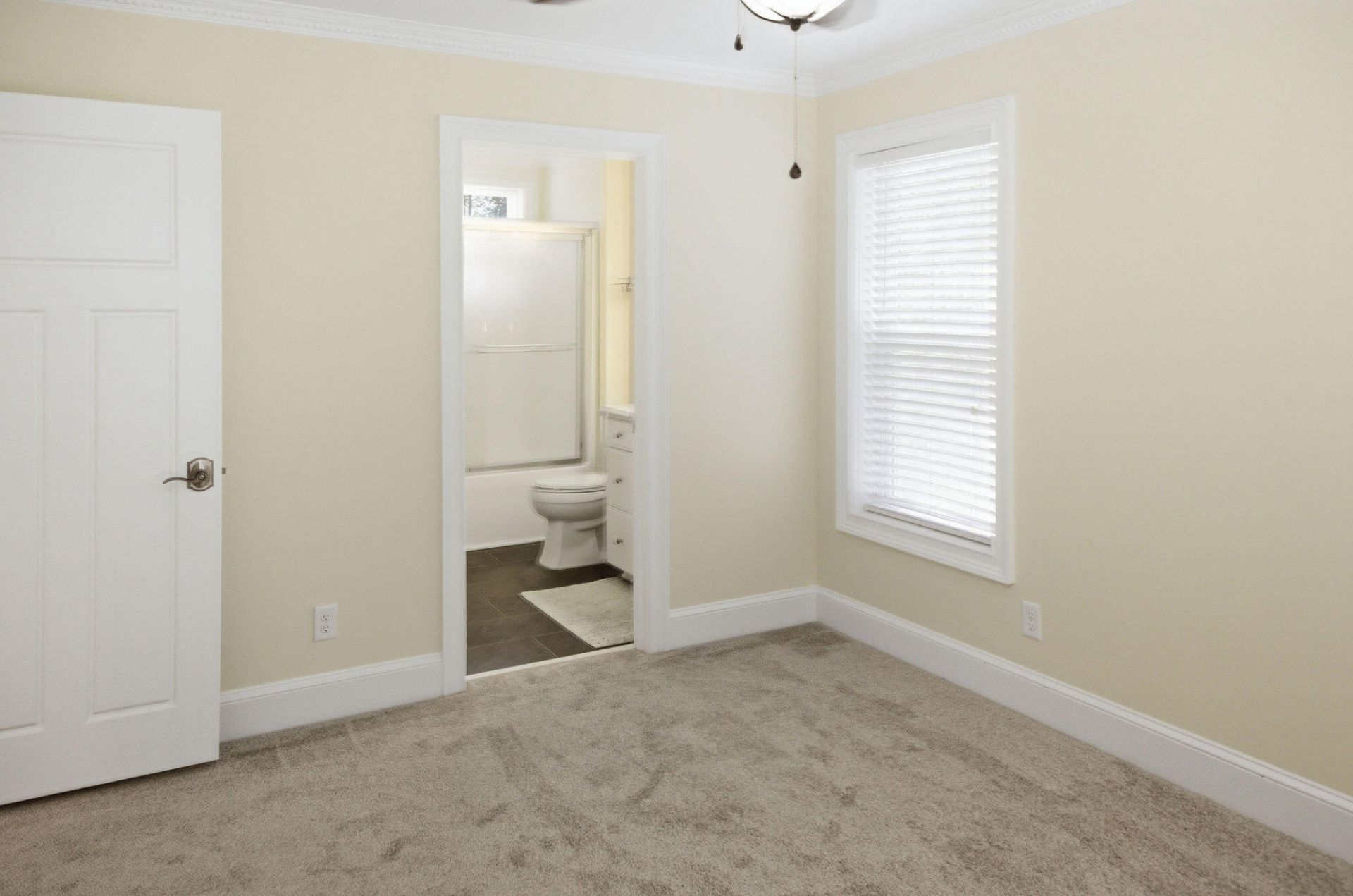 8270 Beach Farm Lane Photo 27