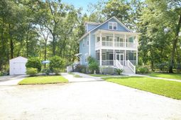 8270 Beach Farm Lane photo 4