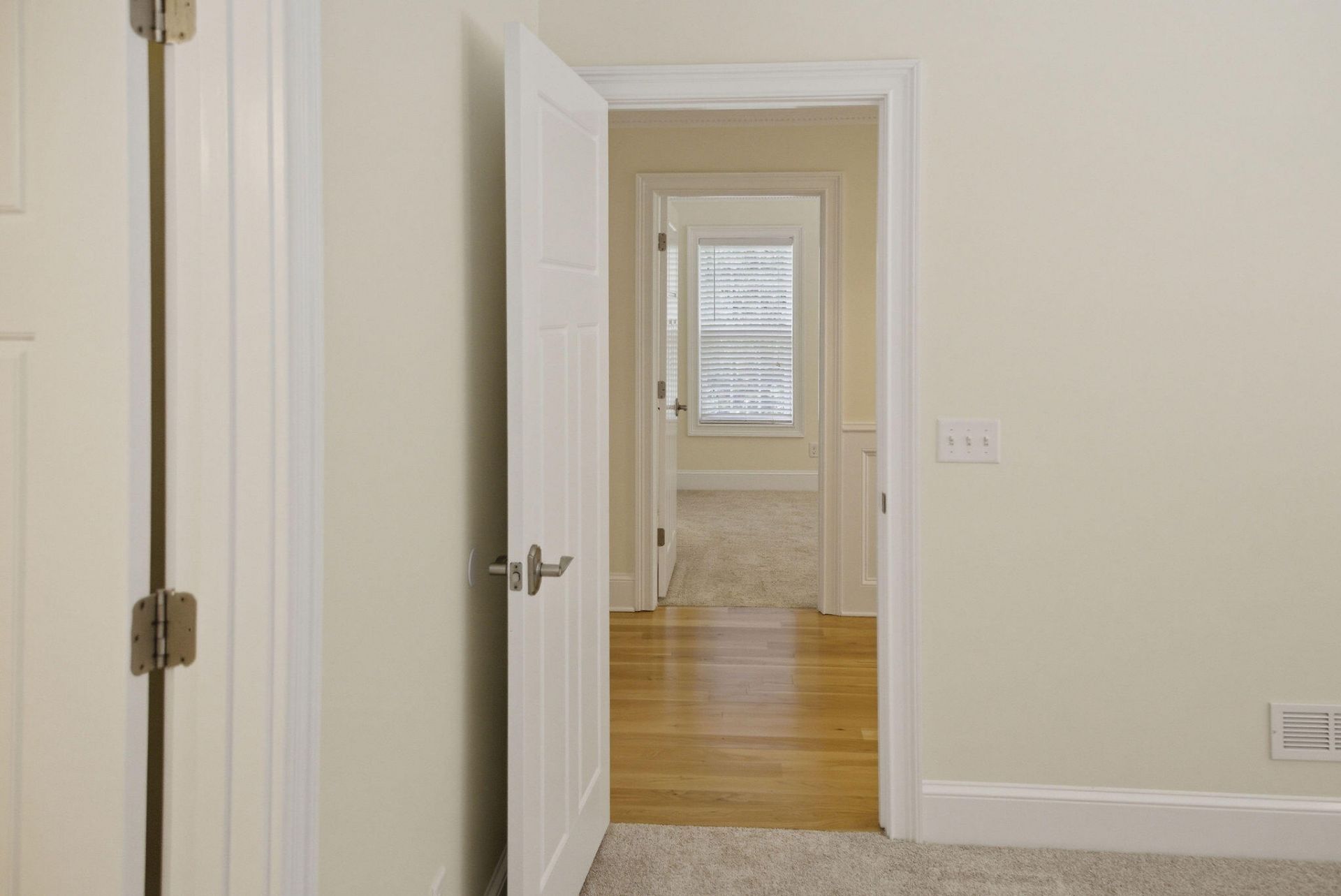 8270 Beach Farm Lane Photo 37