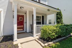 226 Emerald Isle Drive photo 4