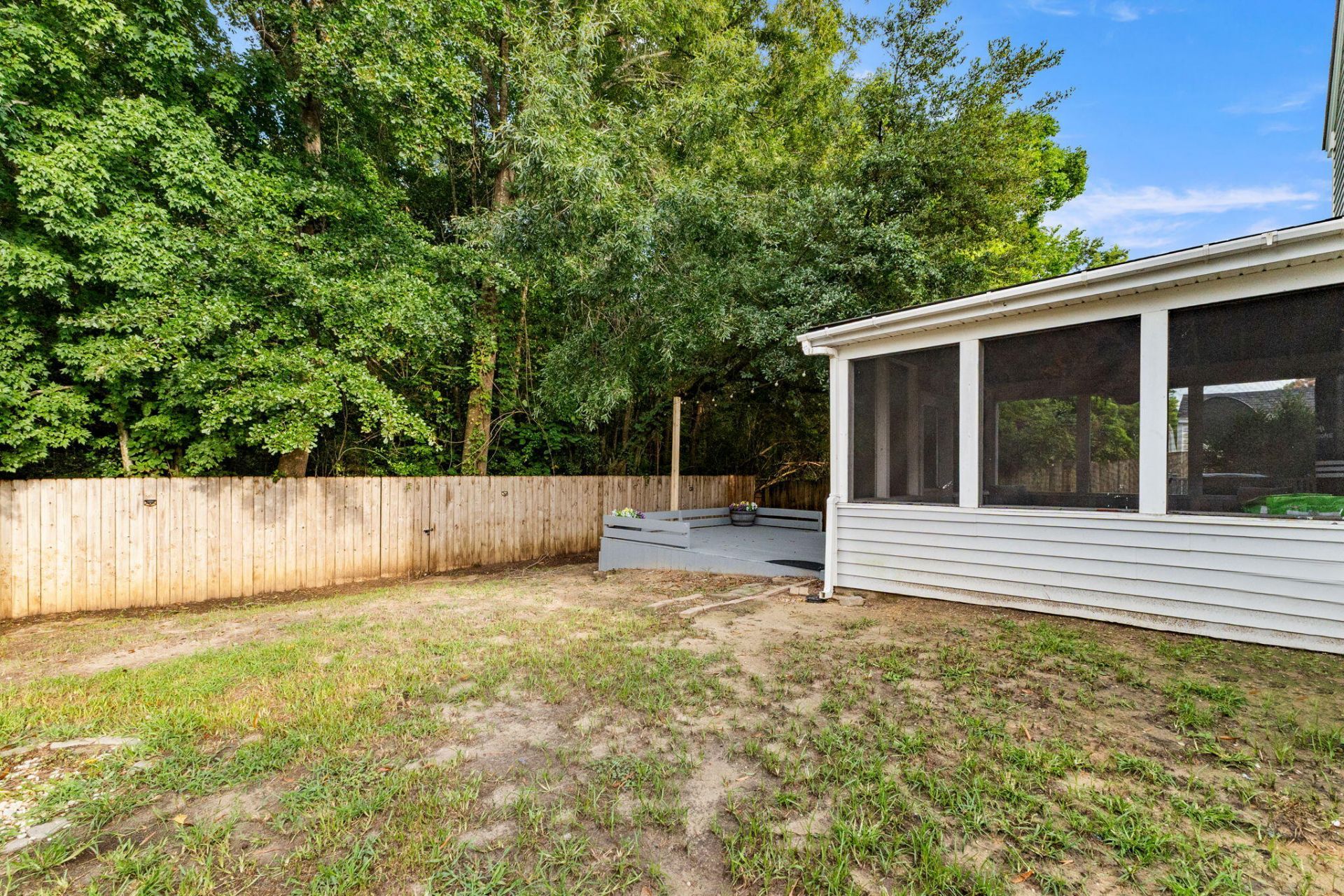 226 Emerald Isle Drive Photo 25