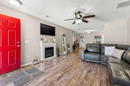 226 Emerald Isle Drive photo 4