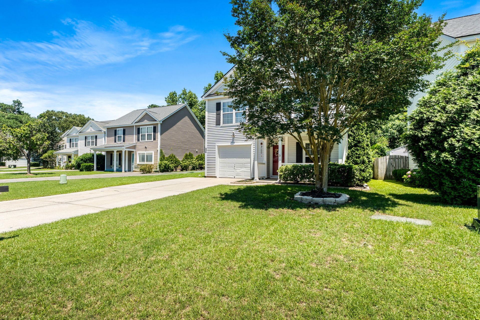 226 Emerald Isle Drive Photo 33